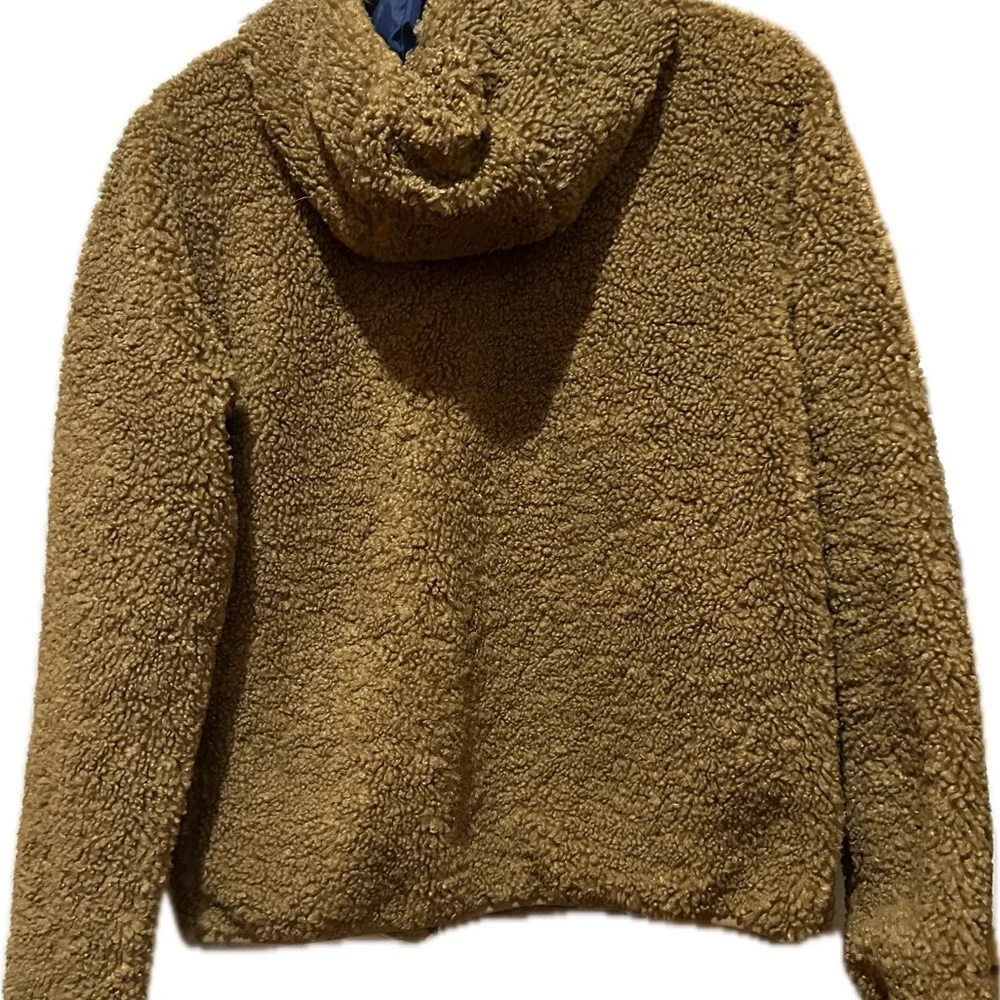 Sherpa Jacket - Picture 3 of 3